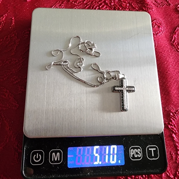 Real White And Blue Diamonds Necklace - Picture 5 of 12